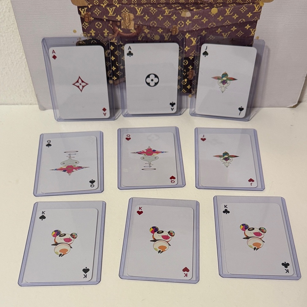 Luxury Designer Playing Cards - 1 card of the Queen of Spade ♠️ - Picture 2 of 12